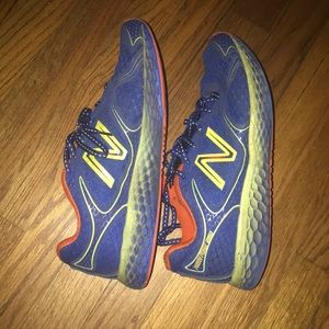 Running shoes
